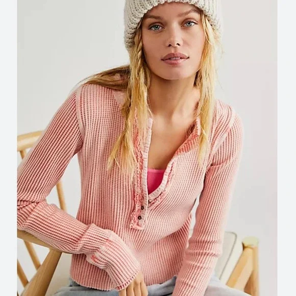 SOLD ❗️Free People Colt Waffle Knit Thermal Long Sleeve Raw Hem Top NWT Size M - Picture 4 of 12